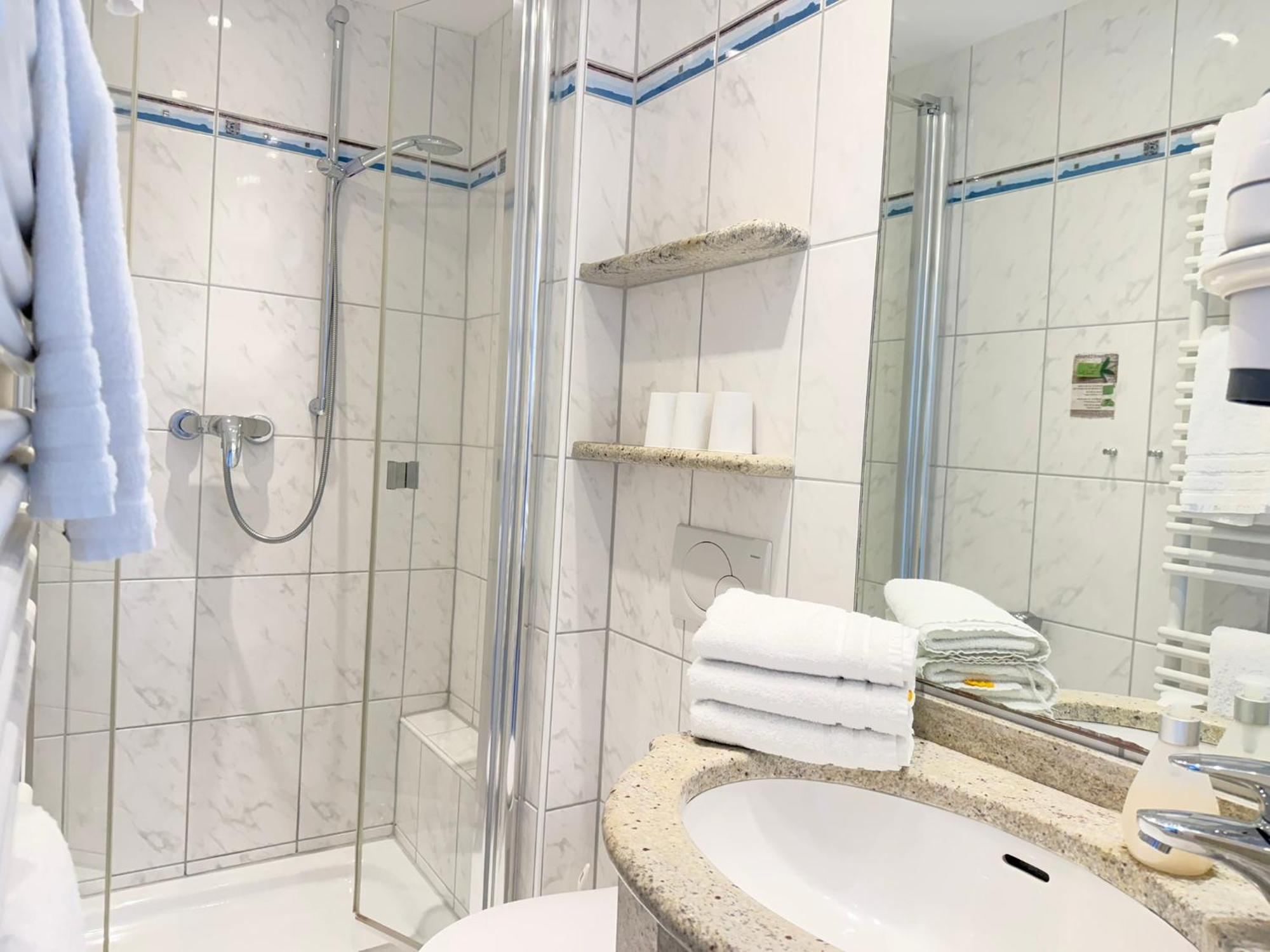 Seehotel Neue Liebe Cuxhaven Eksteriør billede