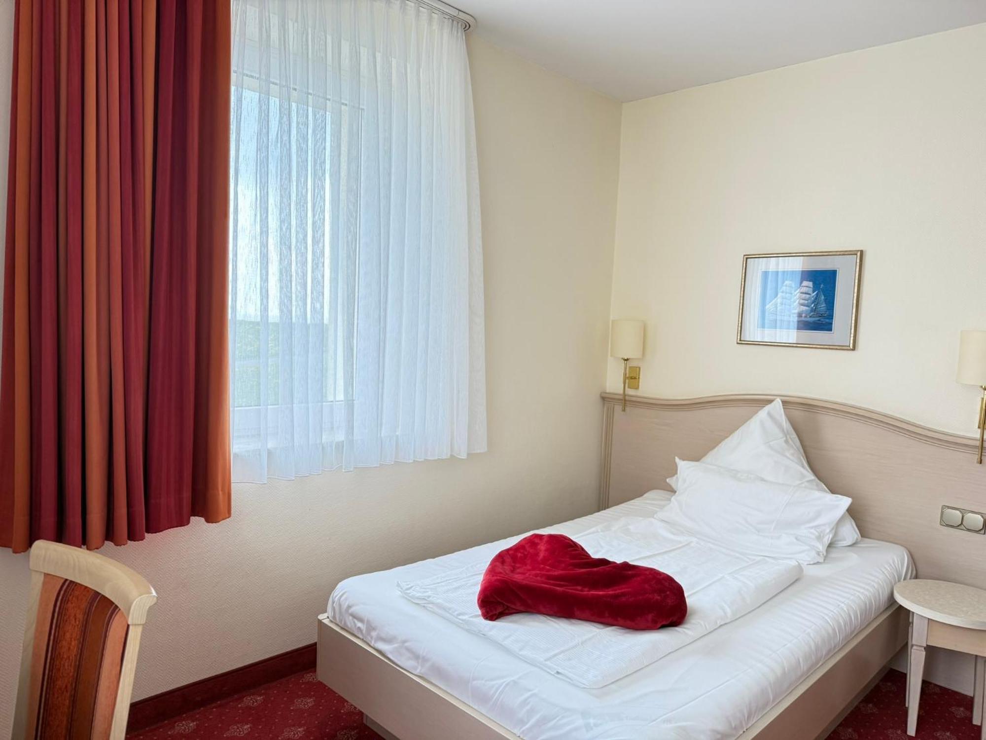 Seehotel Neue Liebe Cuxhaven Eksteriør billede