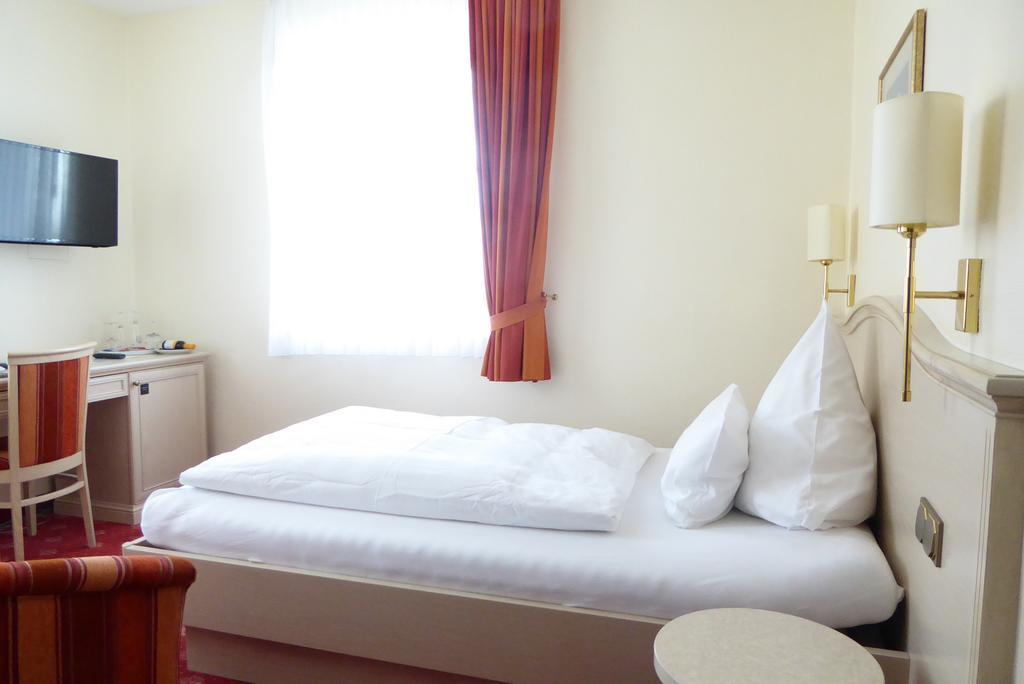 Seehotel Neue Liebe Cuxhaven Eksteriør billede